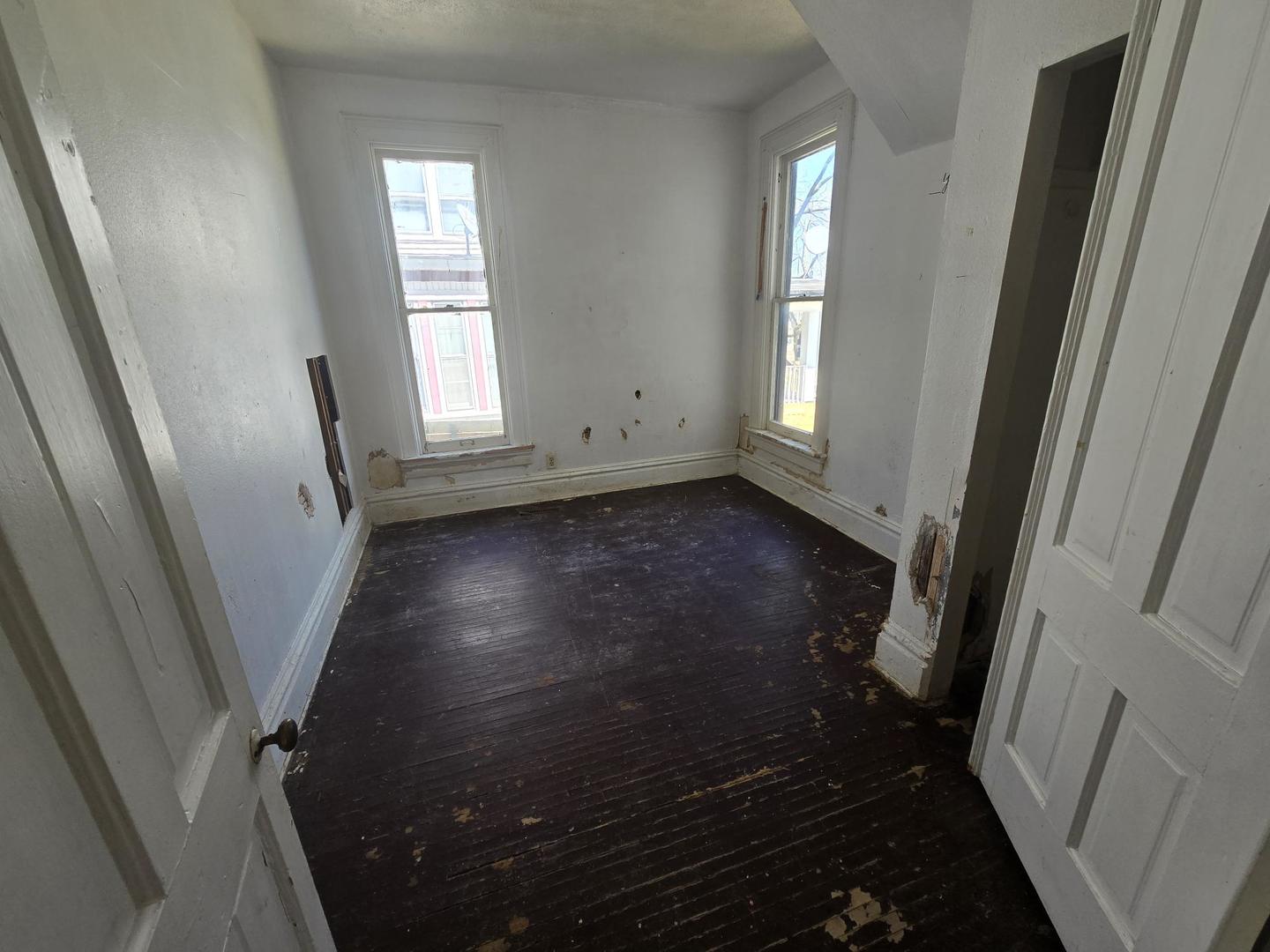 836 N Court Street