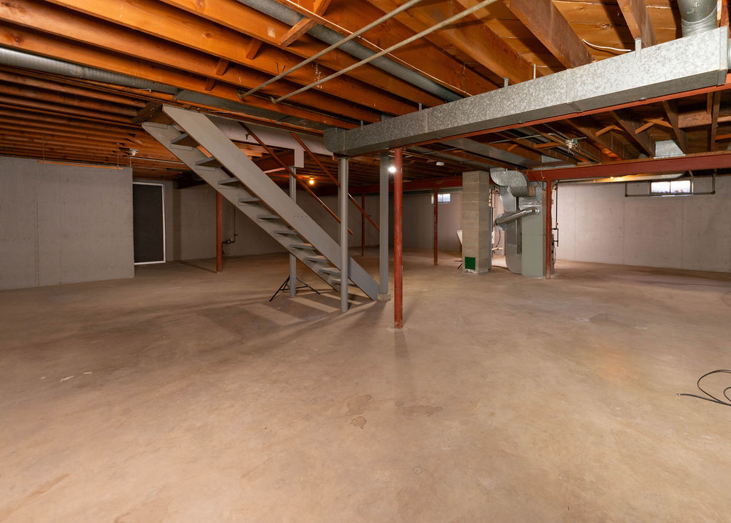 2439 Devonshire Drive