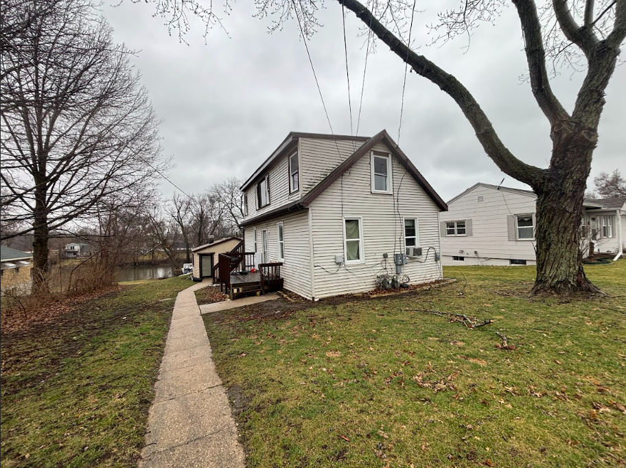 2173 Toms Road