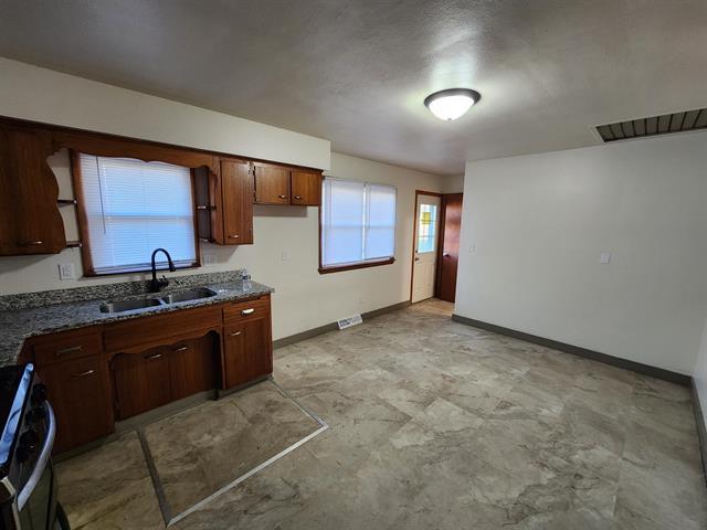 6944 Vesta Drive