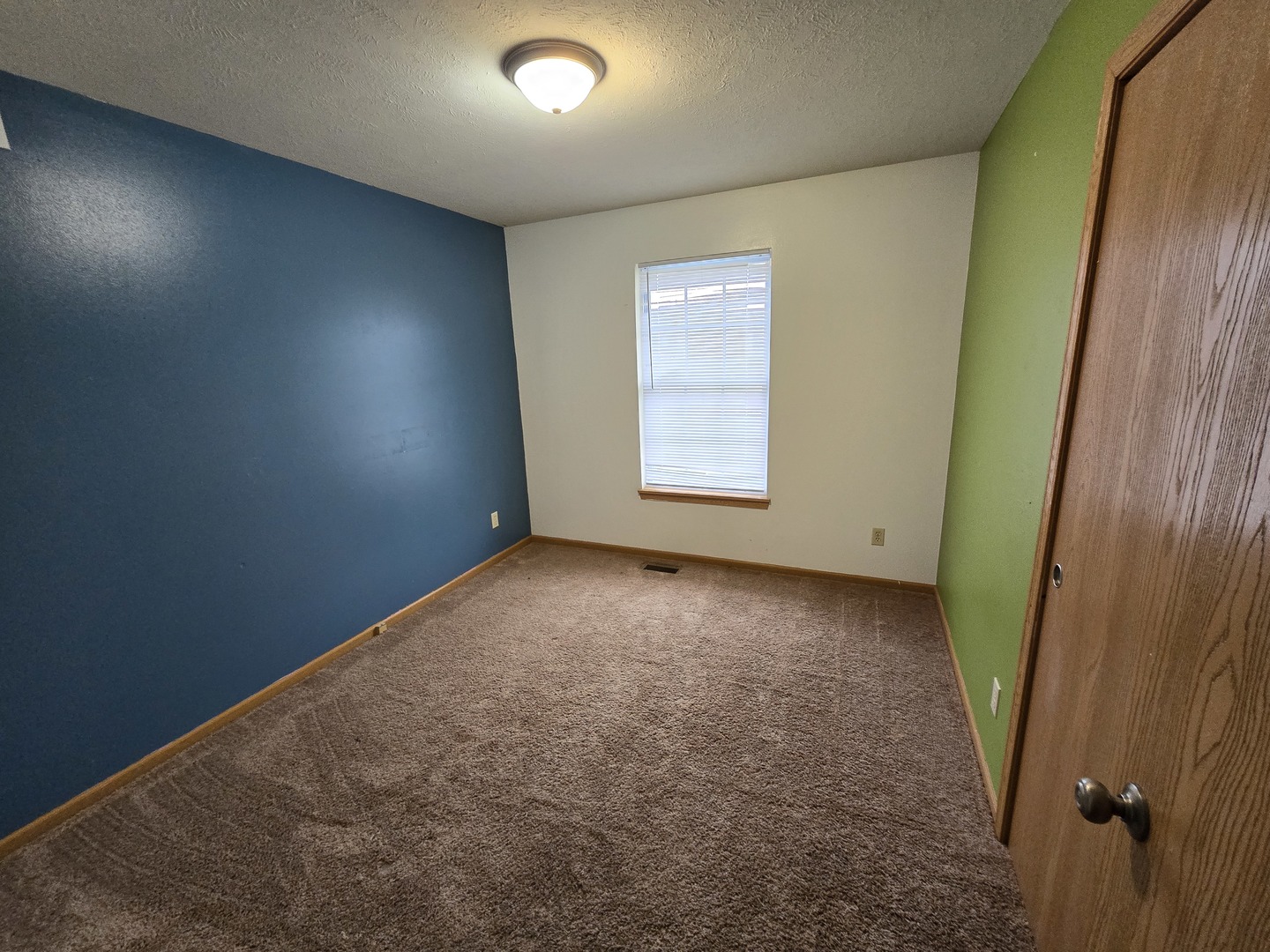 3136 Holiday Drive