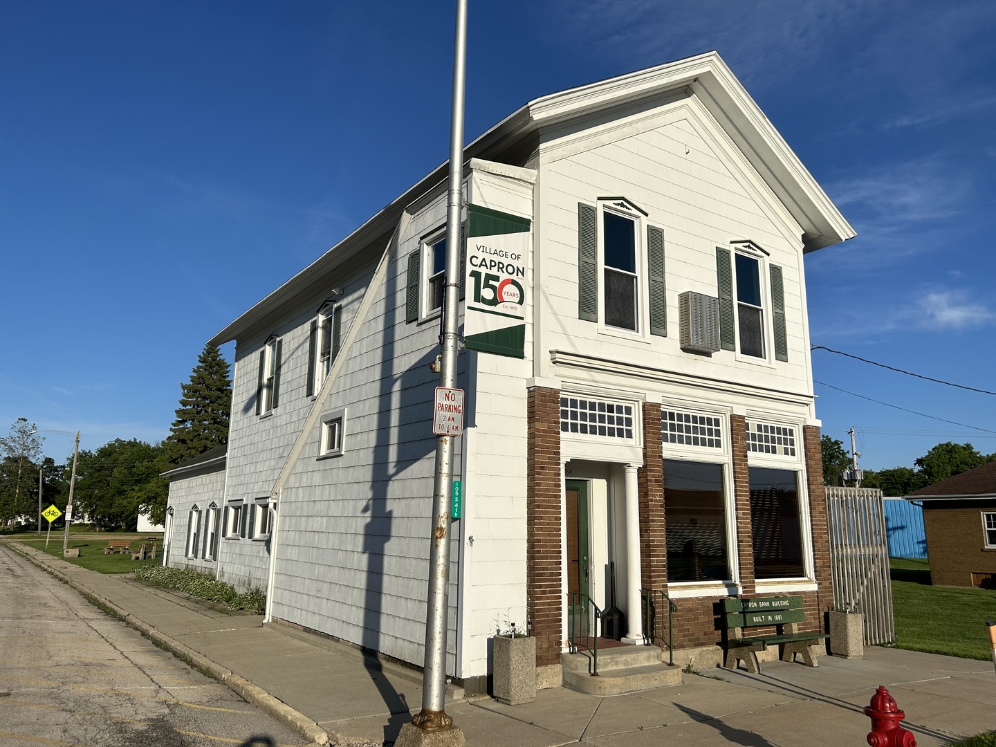105 S 4th Street