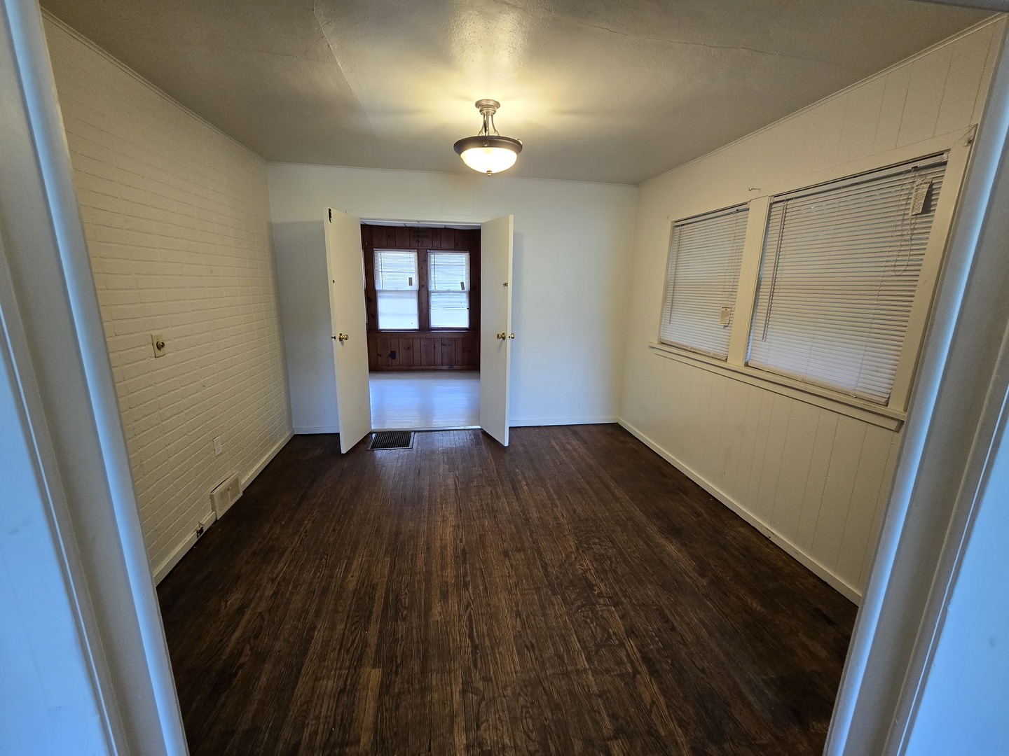 1318 Custer Avenue