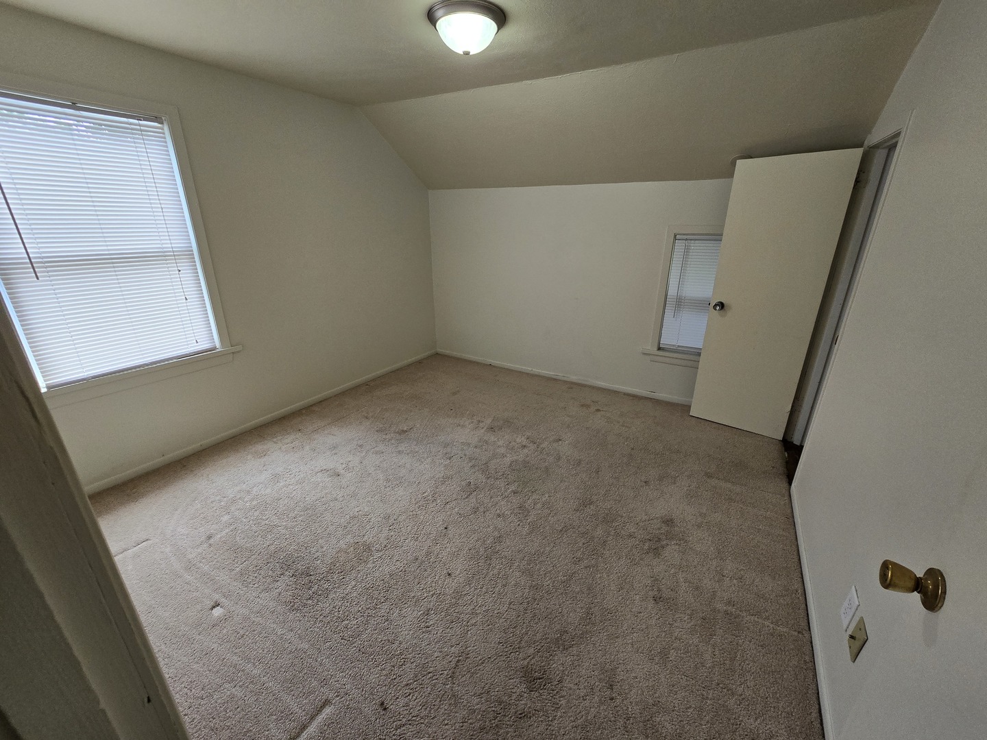 1318 Custer Avenue
