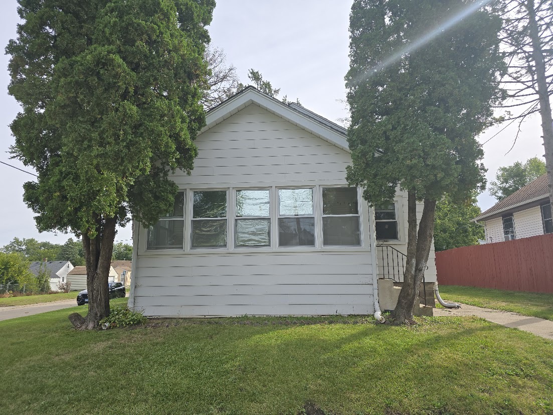 523 Alliance Avenue