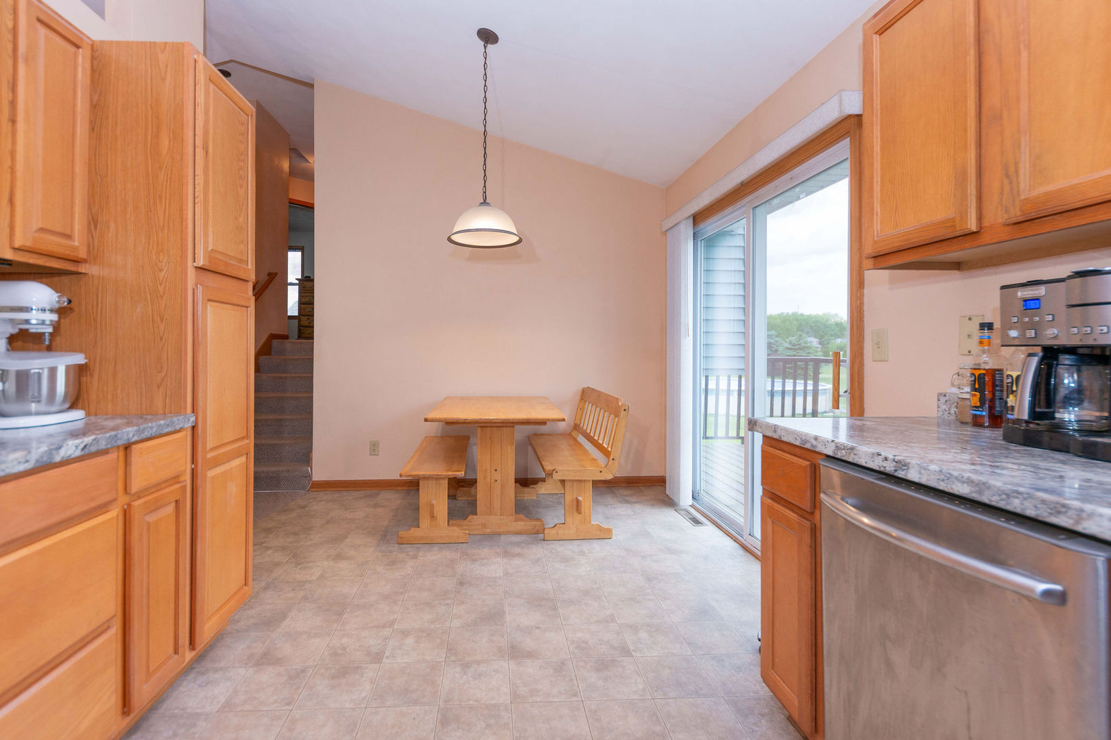 912 Meadow Lane