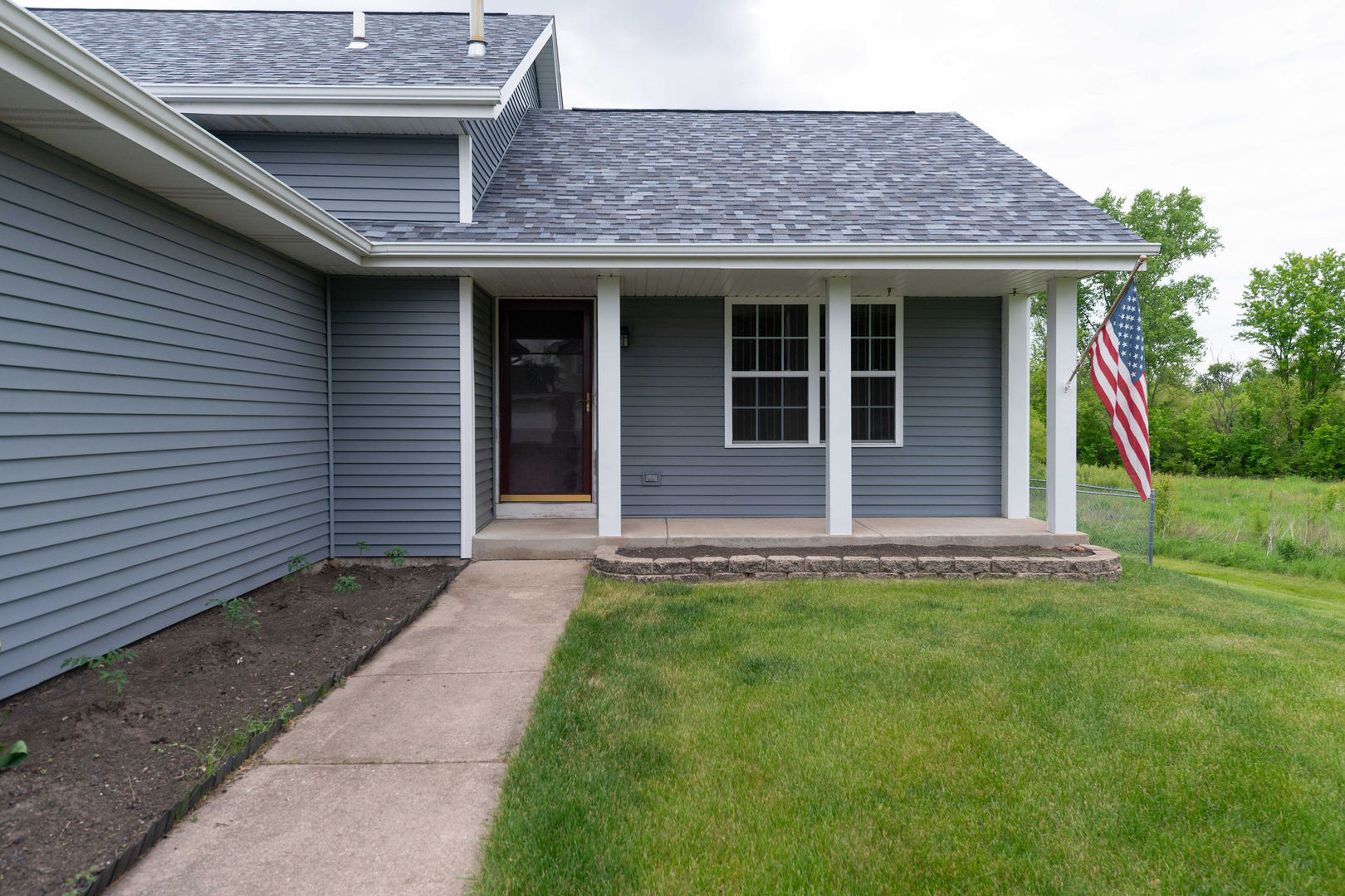 912 Meadow Lane