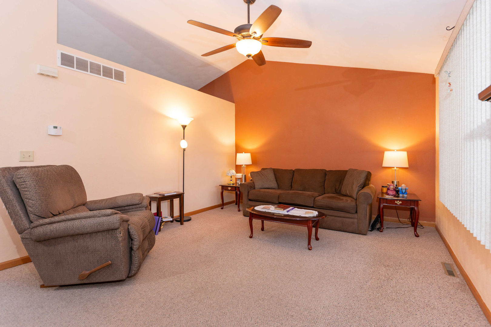 912 Meadow Lane