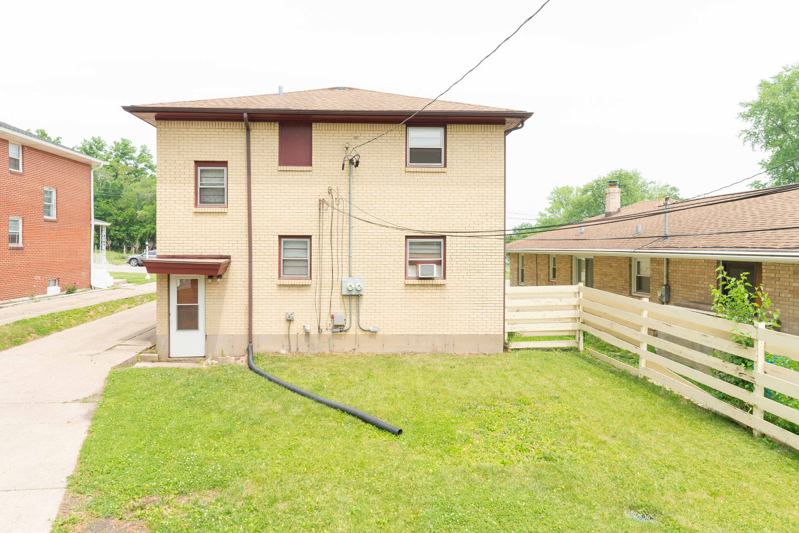 2706 School Street