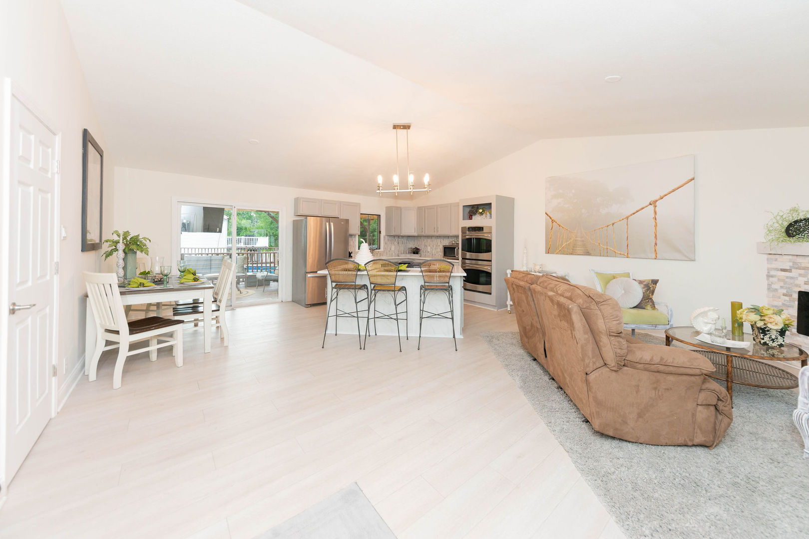 3145 Bannister Drive