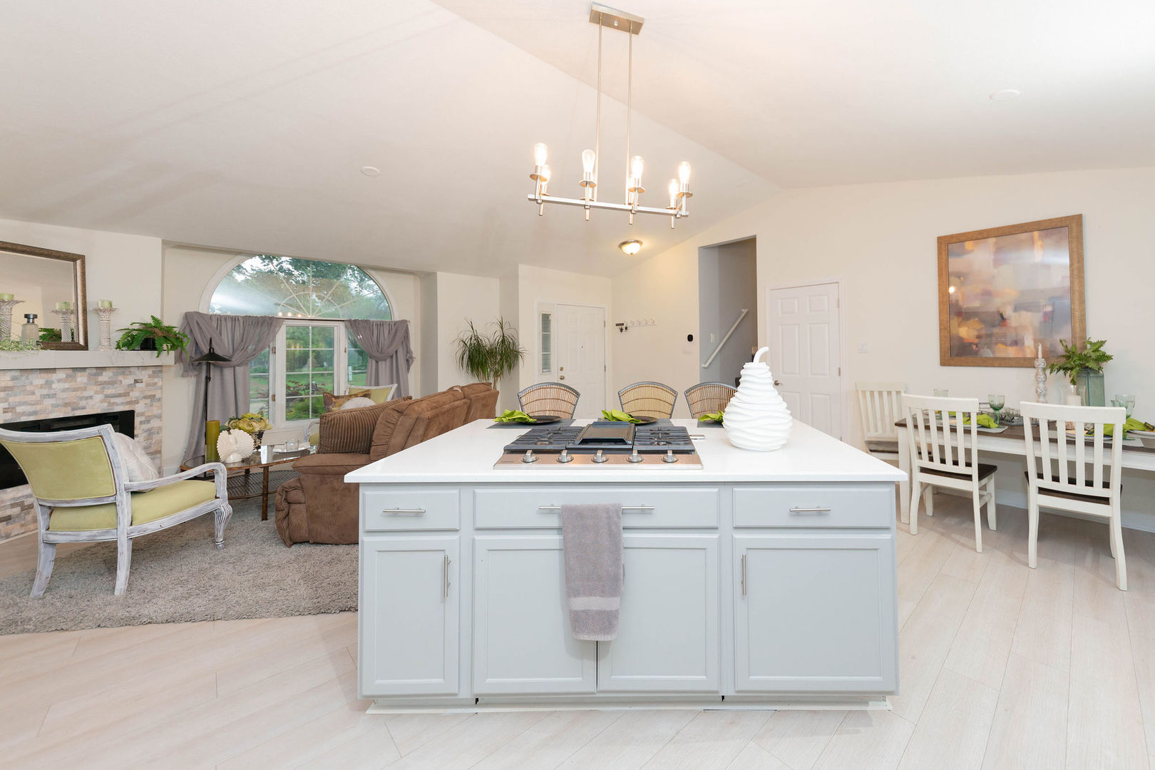 3145 Bannister Drive