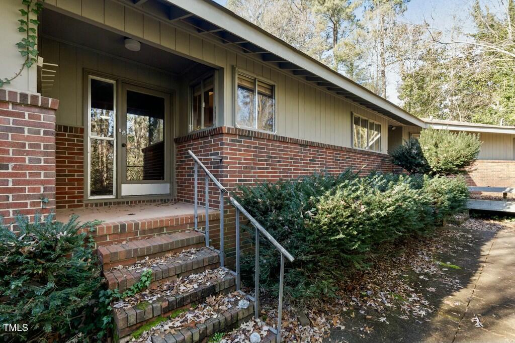 3237 Birnamwood Road