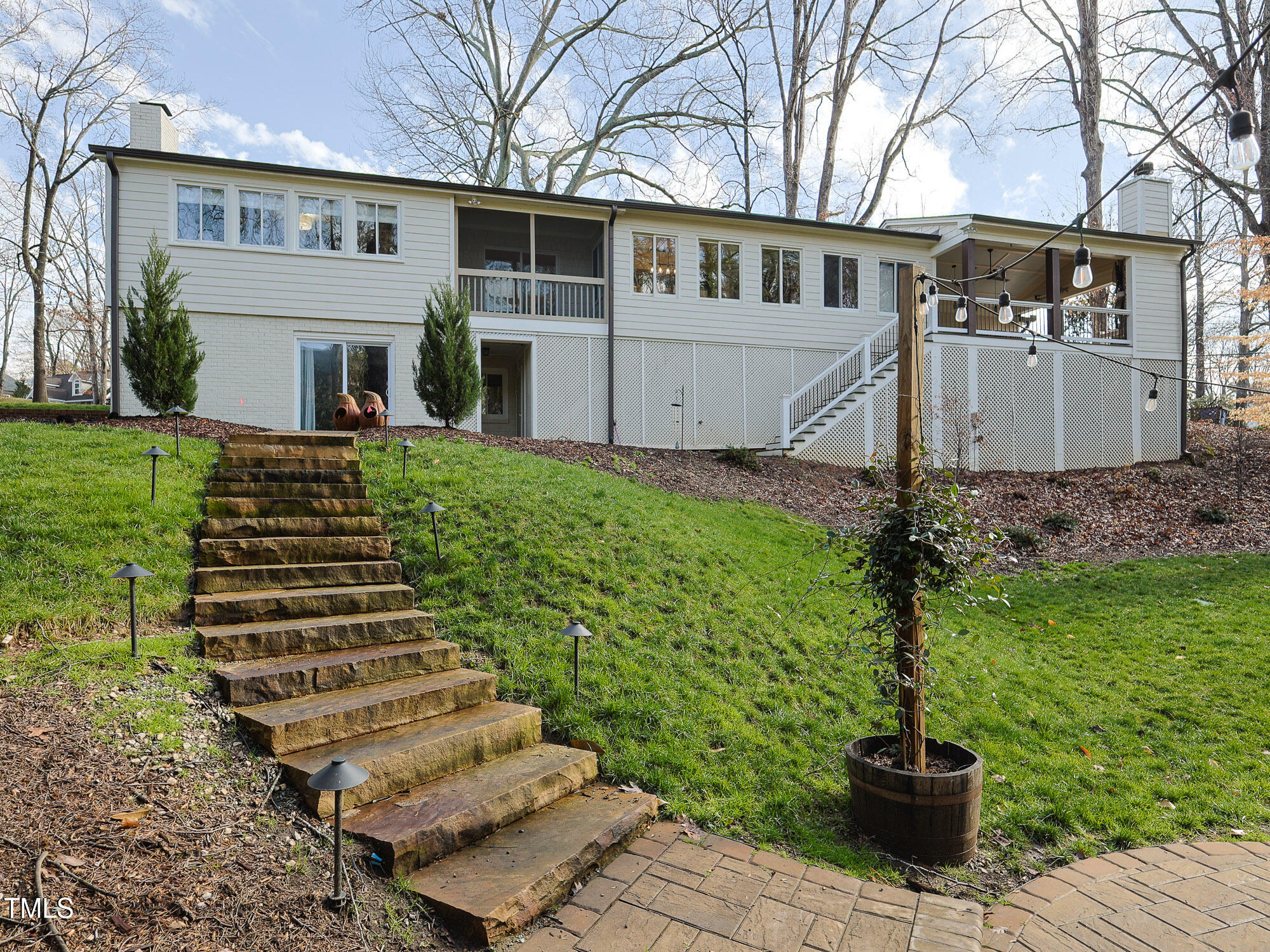 1200 Manchester Drive