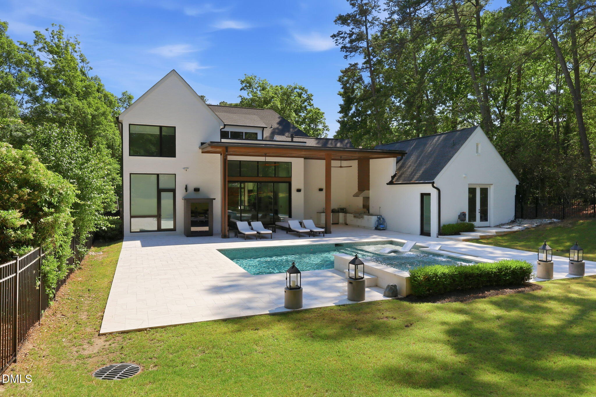 508 Ramblewood Drive