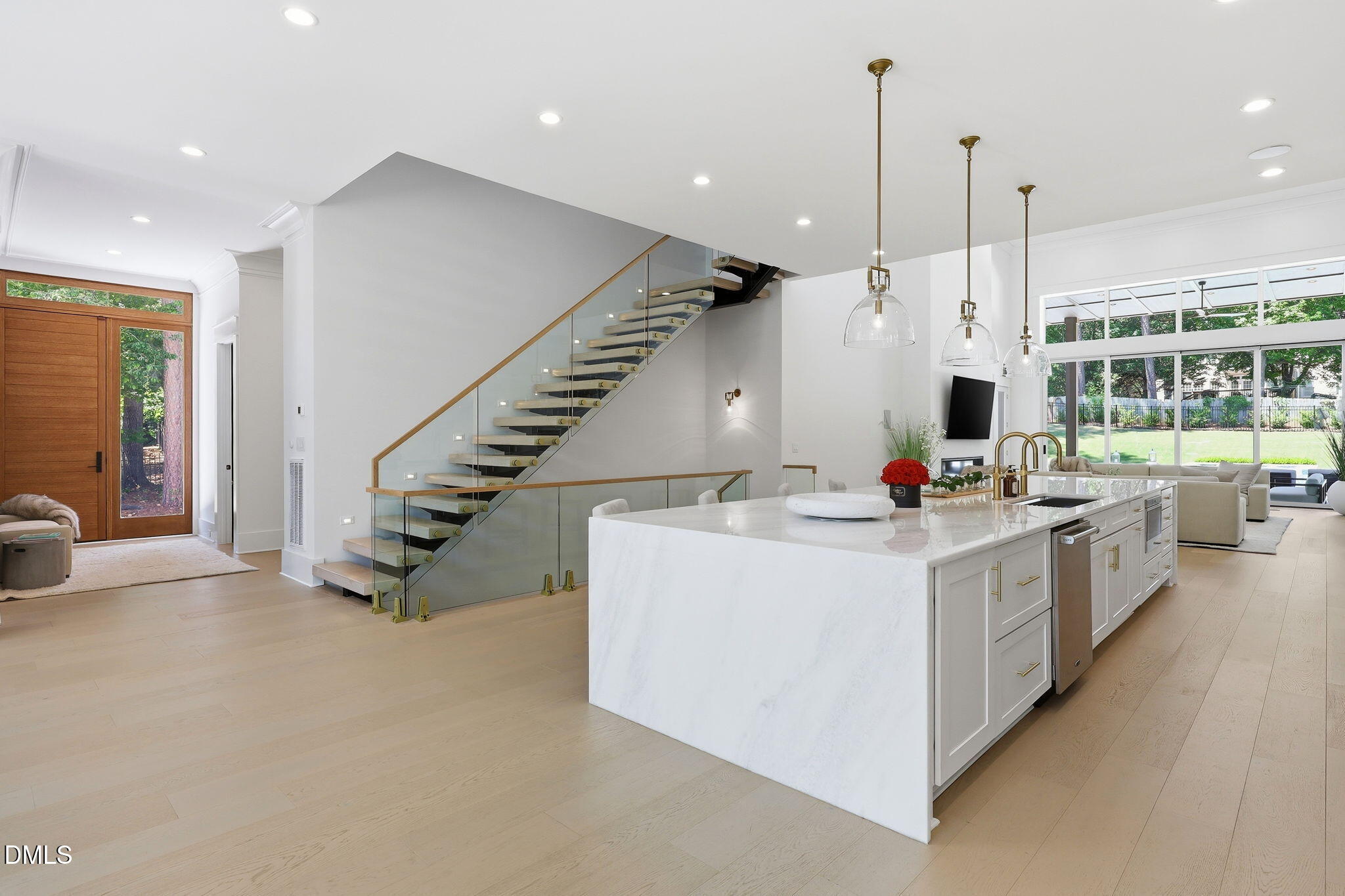 508 Ramblewood Drive