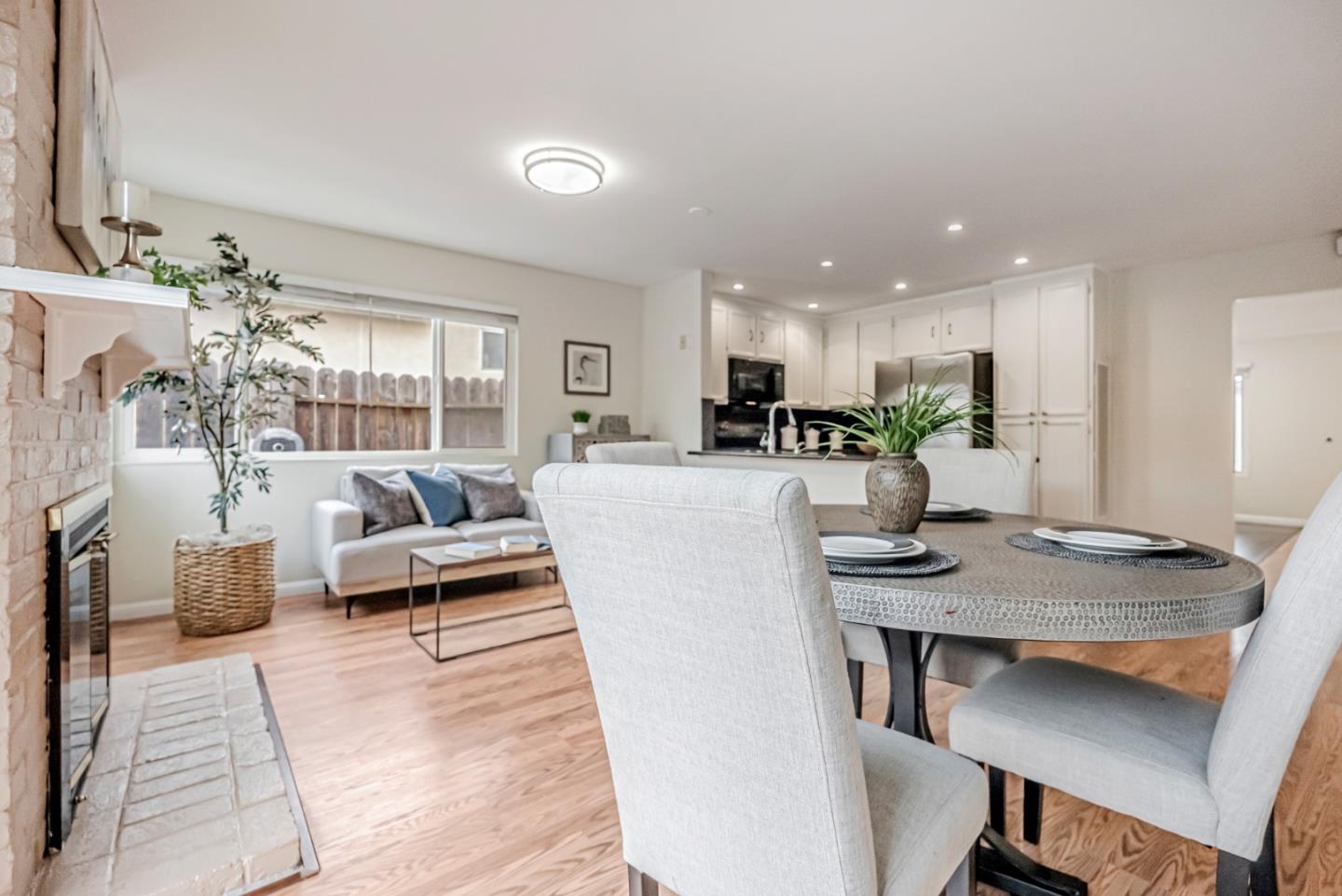 3259 San Carvante WAY