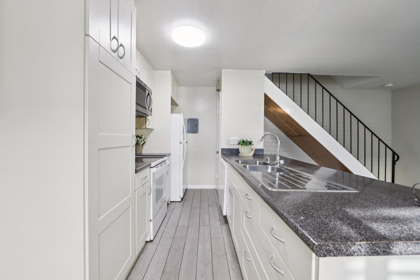 34717 Alvarado Niles Road 3
