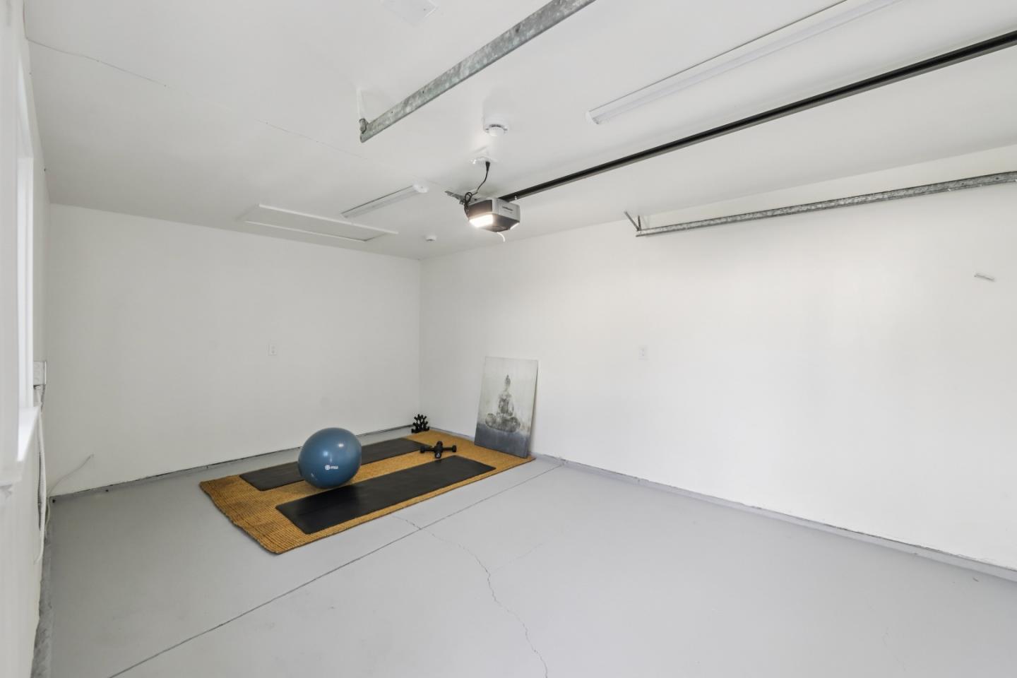 725 Alameda De Las Pulgas