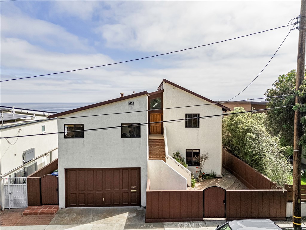 1323 Silvius Avenue