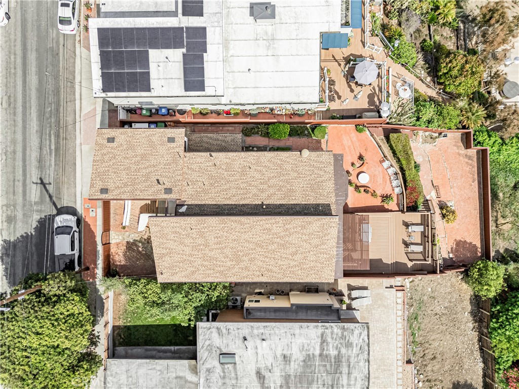 1323 Silvius Avenue