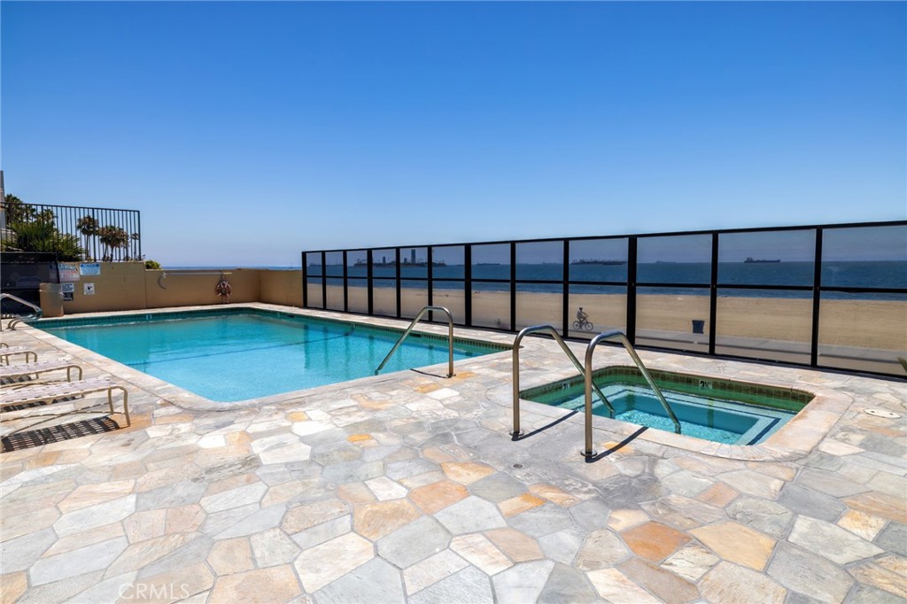 1750 E Ocean Boulevard 506