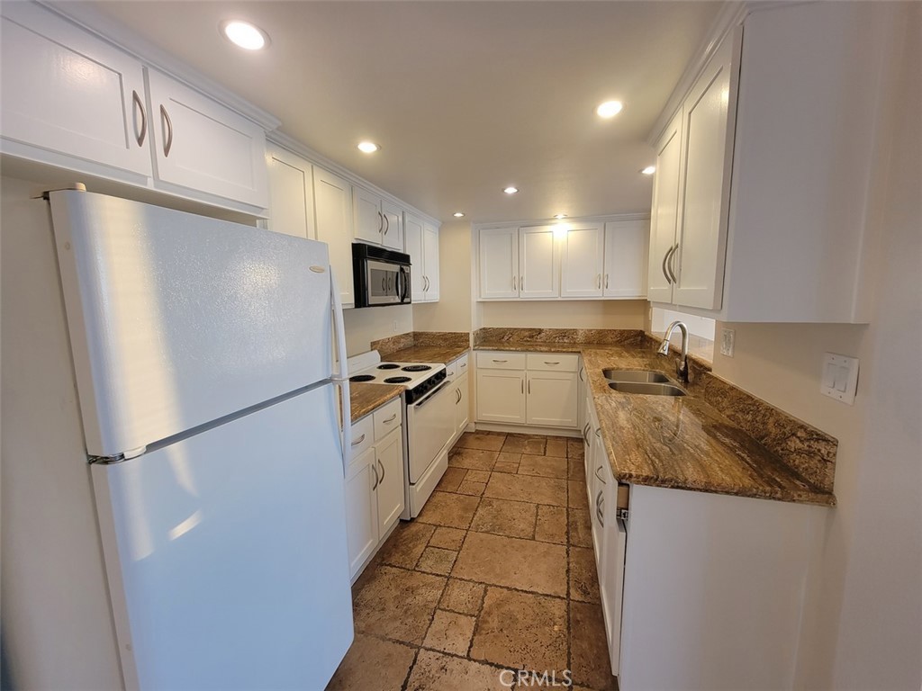 1750 E Ocean Boulevard 506