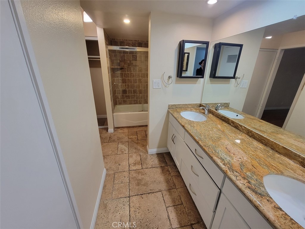 1750 E Ocean Boulevard 506