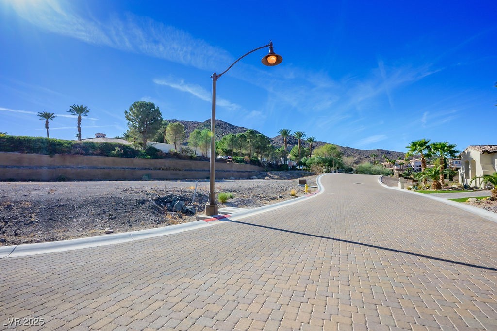 5 Carmenere Court