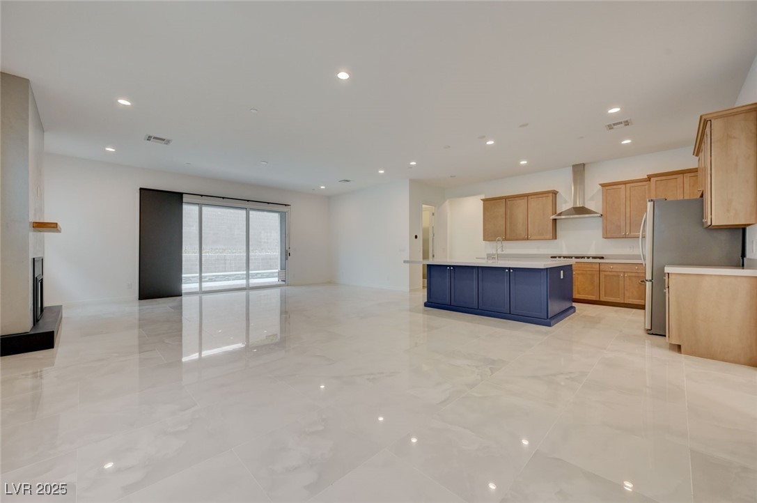 3403 Sleeping Hills Avenue