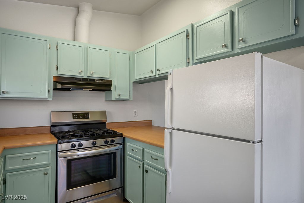 4481 Ridgeville Street