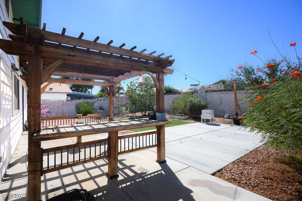 4481 Ridgeville Street