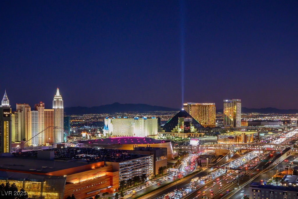 4471 Dean Martin Drive 2907