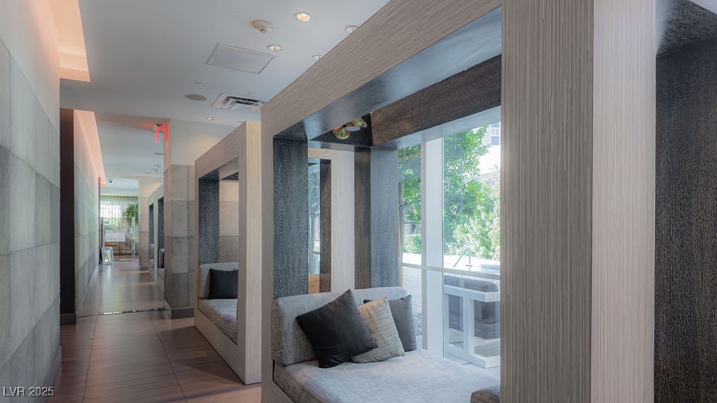 4471 Dean Martin Drive 2907