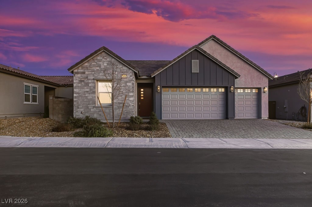 3403 Sleeping Hills Avenue