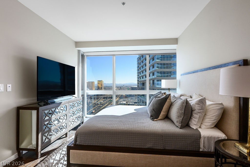 4471 Dean Martin Drive 2907