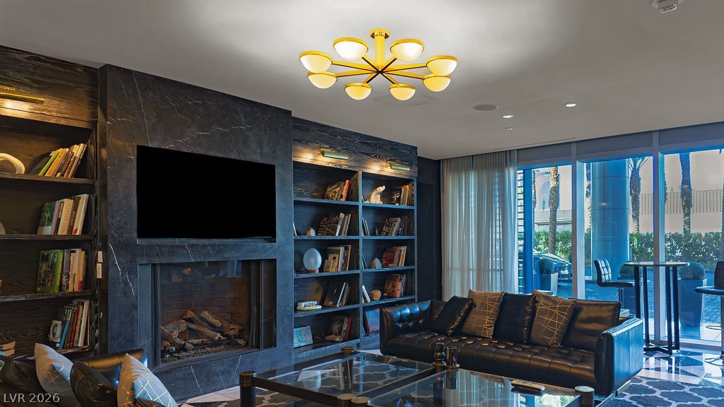 4471 Dean Martin Drive 2907