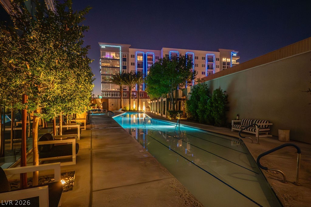 4471 Dean Martin Drive 2907