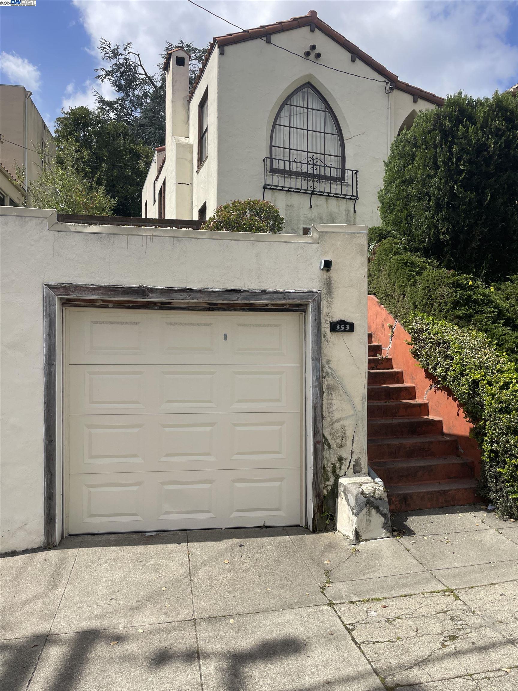353 Olive Ave