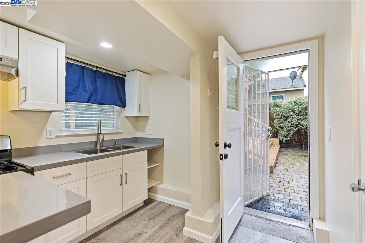 458 Diehl Ave