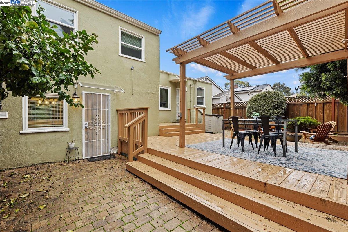 458 Diehl Ave
