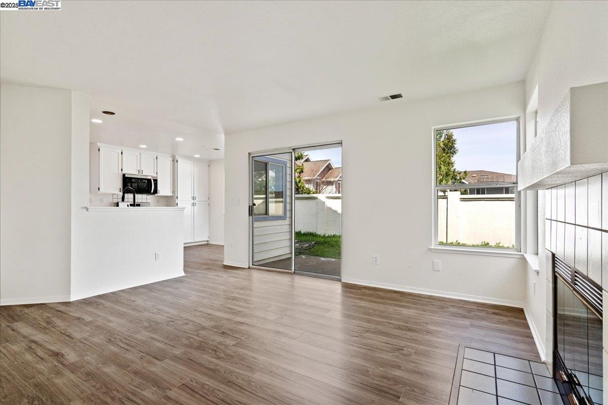 1605 Mount Silliman Way