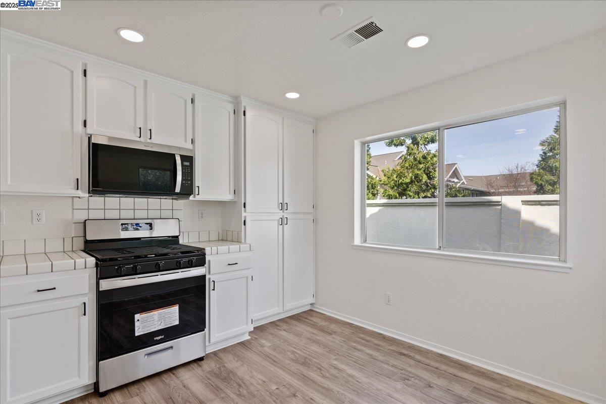 1605 Mount Silliman Way