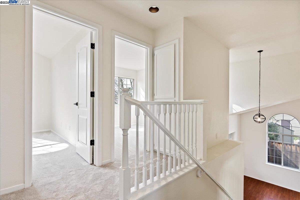 1605 Mount Silliman Way