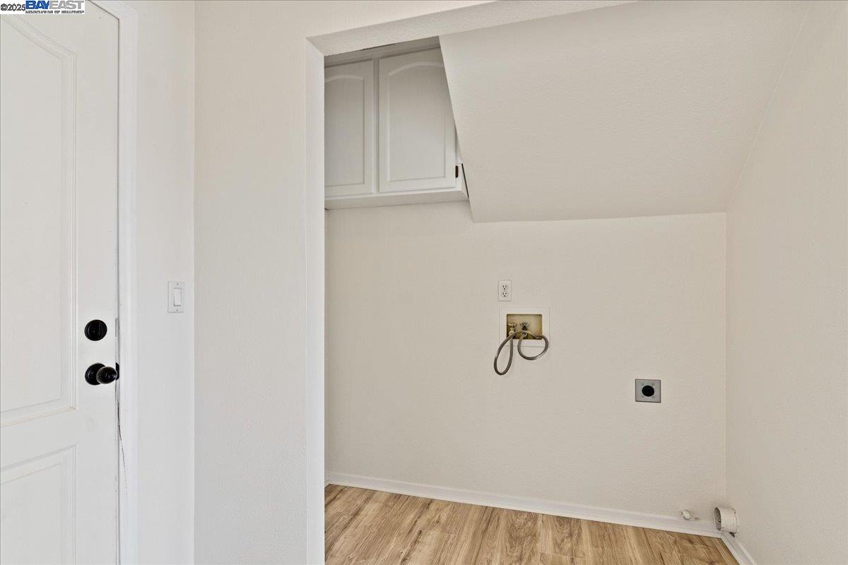 1605 Mount Silliman Way