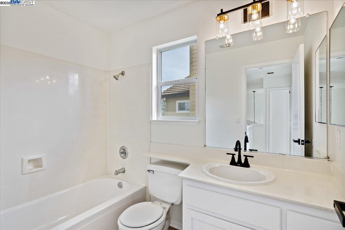 1605 Mount Silliman Way