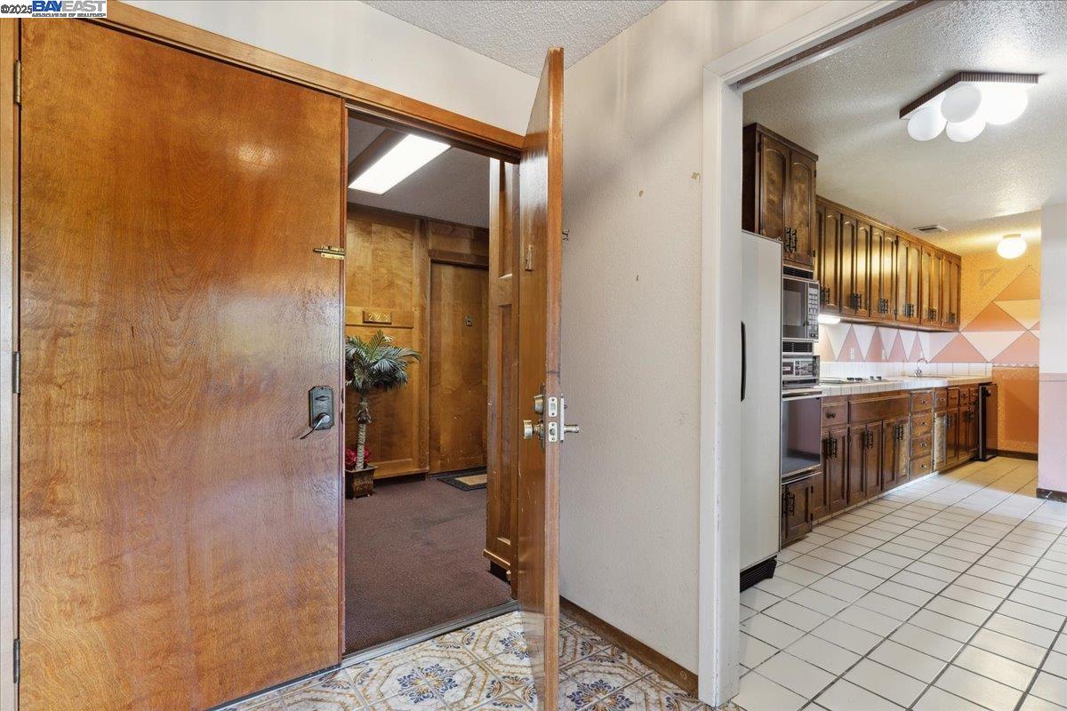 26937 Hayward Blvd Unit: 217