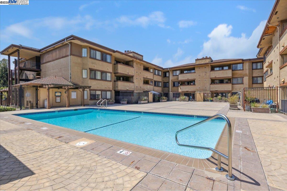 26937 Hayward Blvd Unit: 217