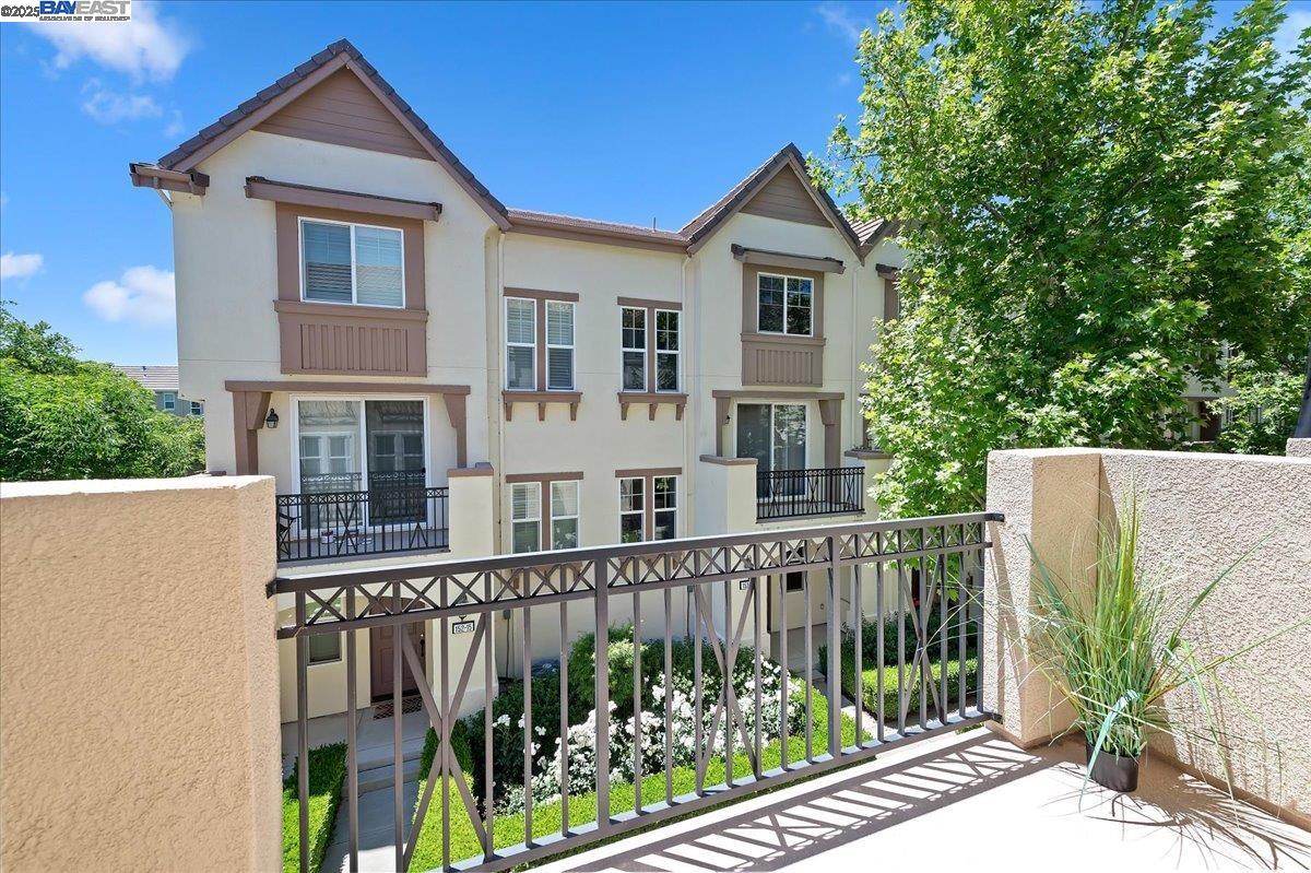 164 Heligan Lane # 2