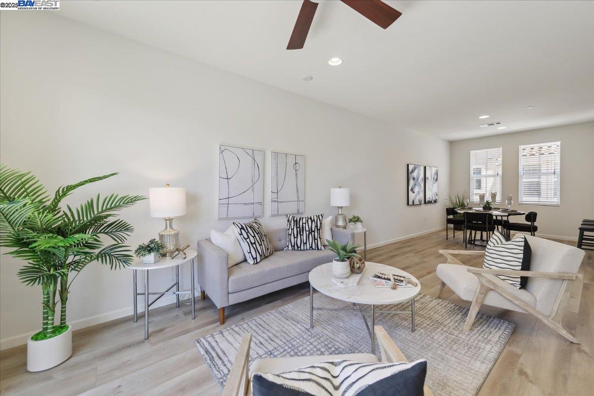 164 Heligan Lane # 2