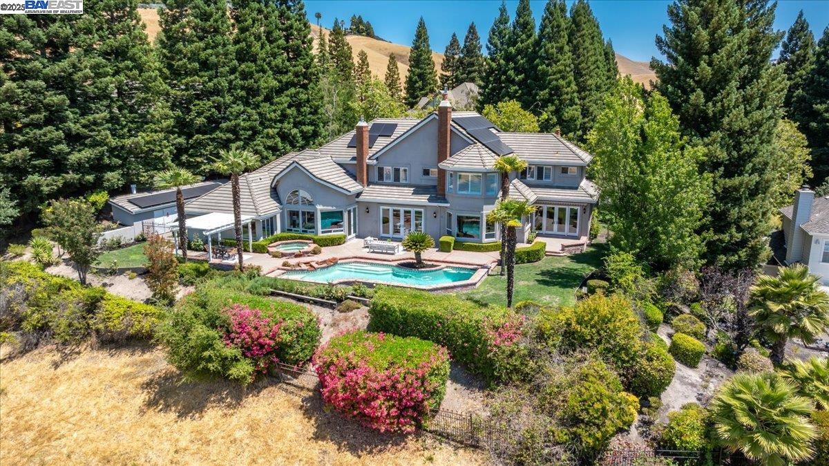 3411 Deer Ridge Dr